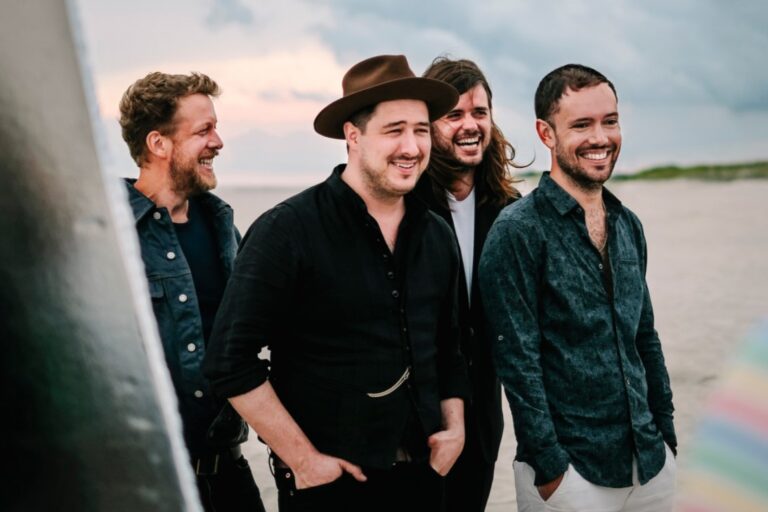 Mumford & Sons Biography, Songs, & Albums |